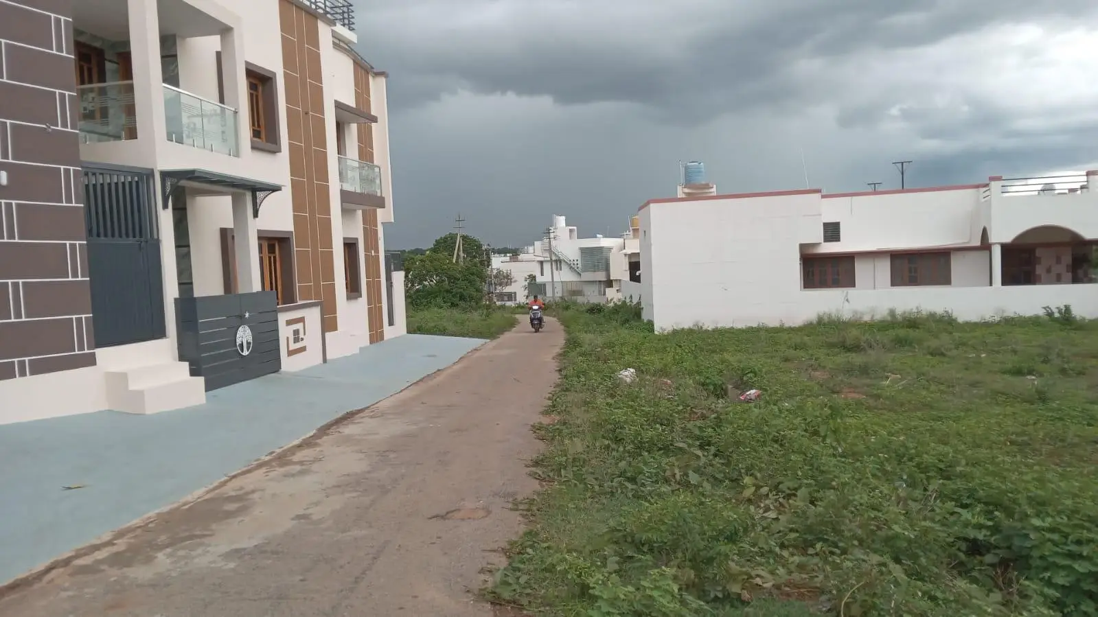 (2026OCN021) Kaveri Gramina Layout, Bogadi Gaddige Road, Mysuru view 3