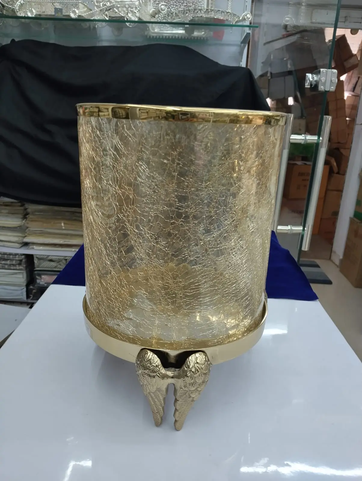 Golden Crackled Glass Vase view 2
