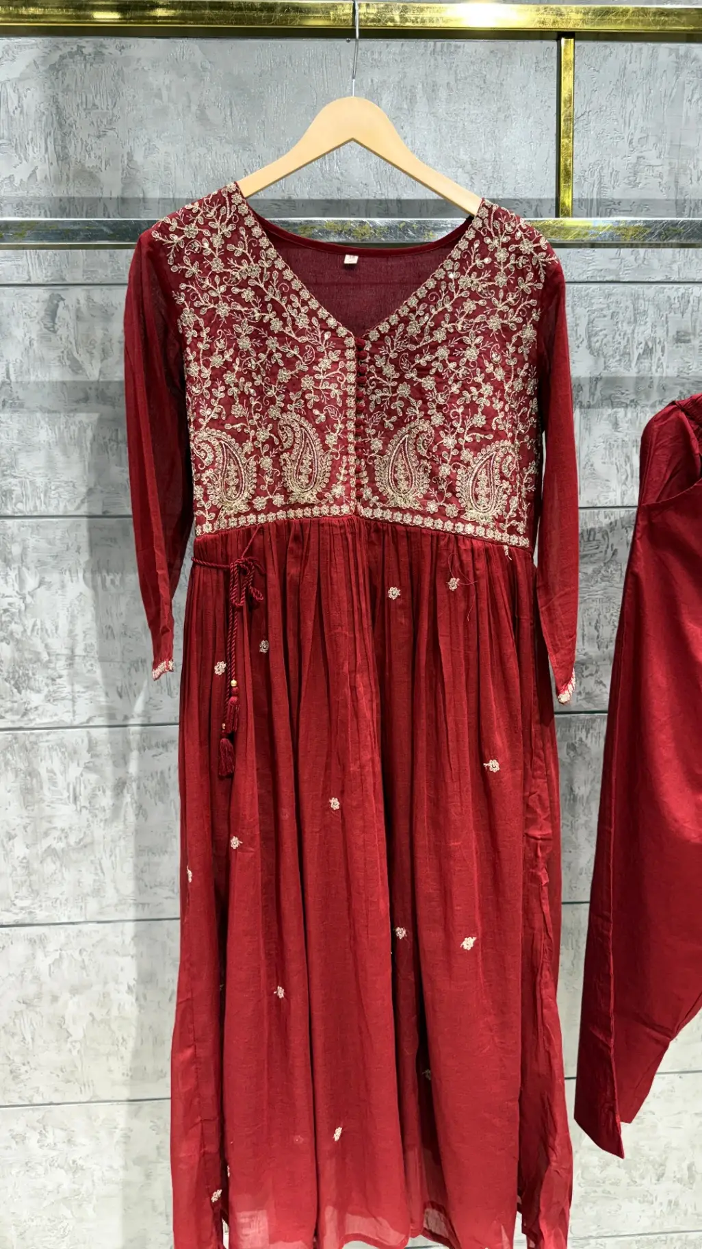 MUL COTTON Embroidery Kurta Set  view 5