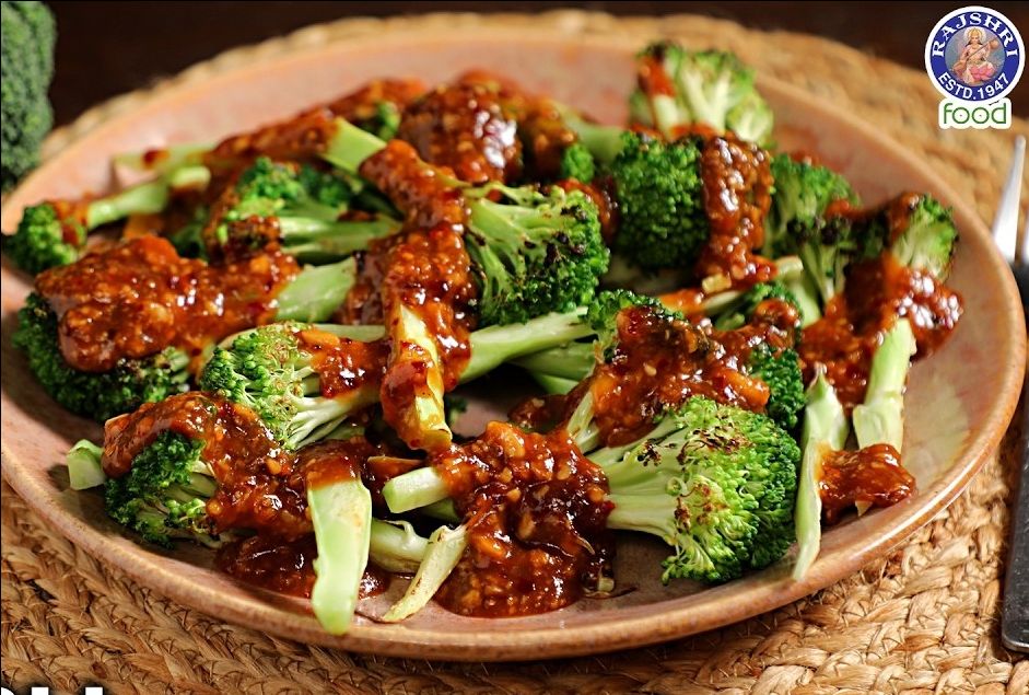 Chilli Broccoli 750 ML Box || Serves 2+ ||