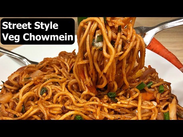 Street Style Veg Chowmein || 750ml || Serves 2+ ||