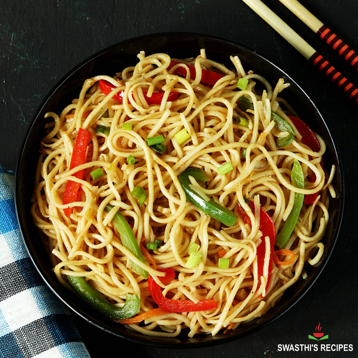 Vegetable Hakka Noodles  || 750ml || serves 2+ ||