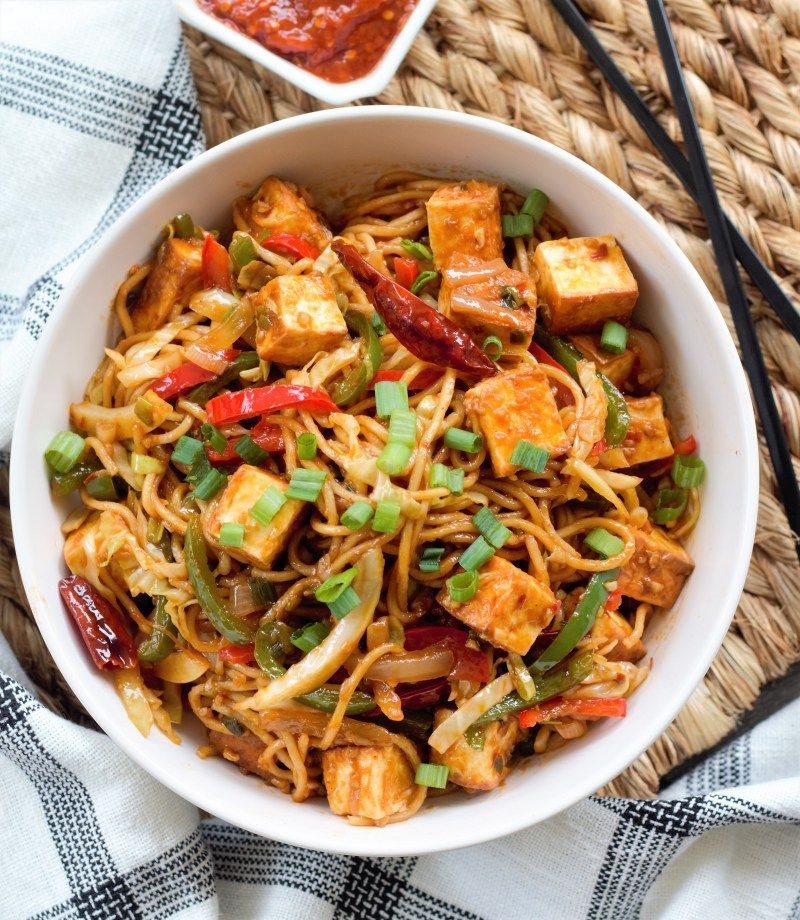 Chilli paneer and noodles