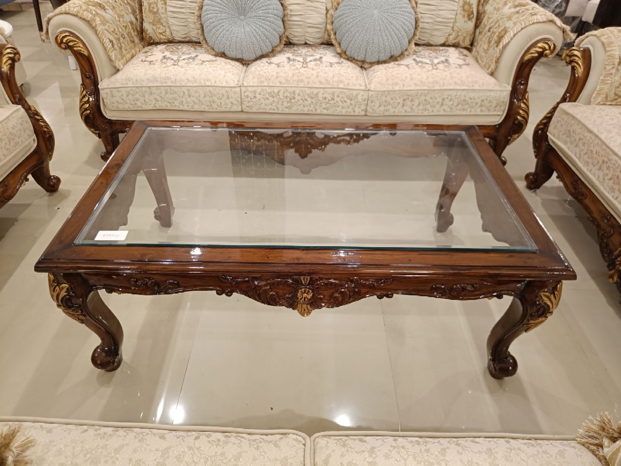 Royal Maharaja Sofa Set view 4