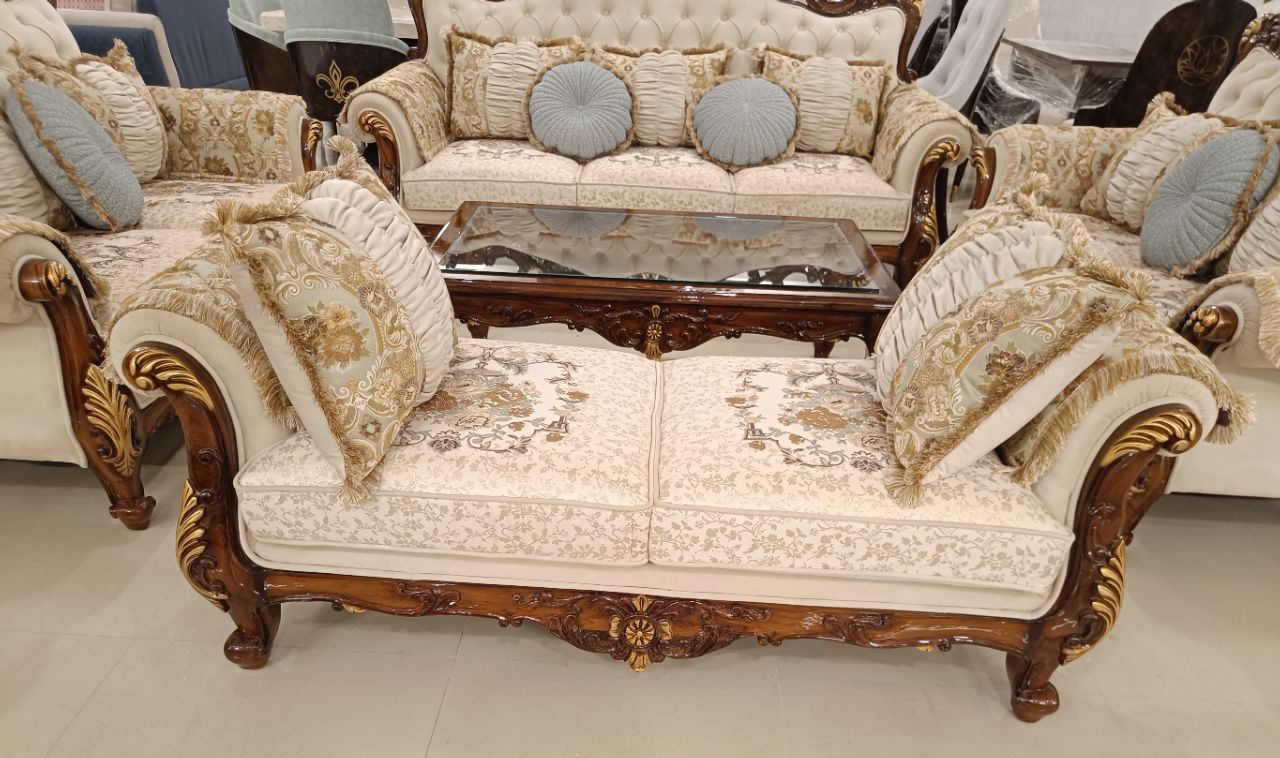 Royal Maharaja Sofa Set view 3