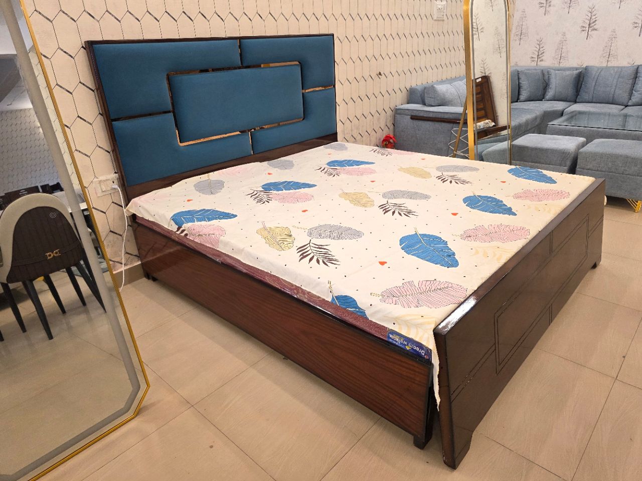 The 'Zenith' Modern Wooden Storage Bed view 5