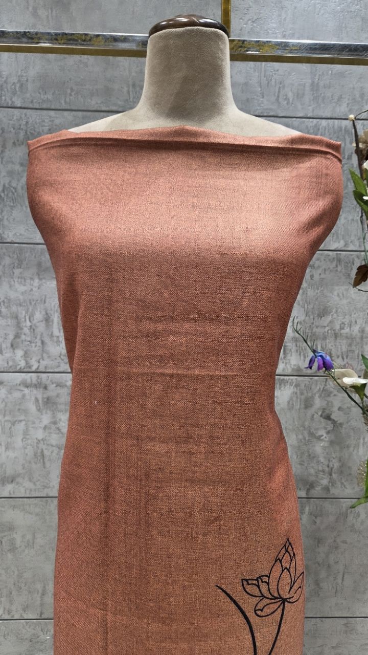 Traditional Patterned Woolen Suit view 4