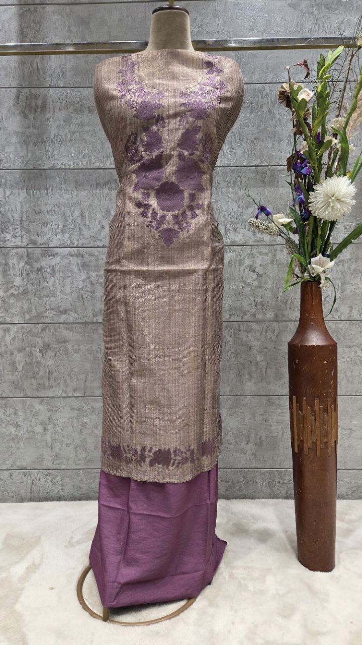 Traditional Palazzo Suit view 4