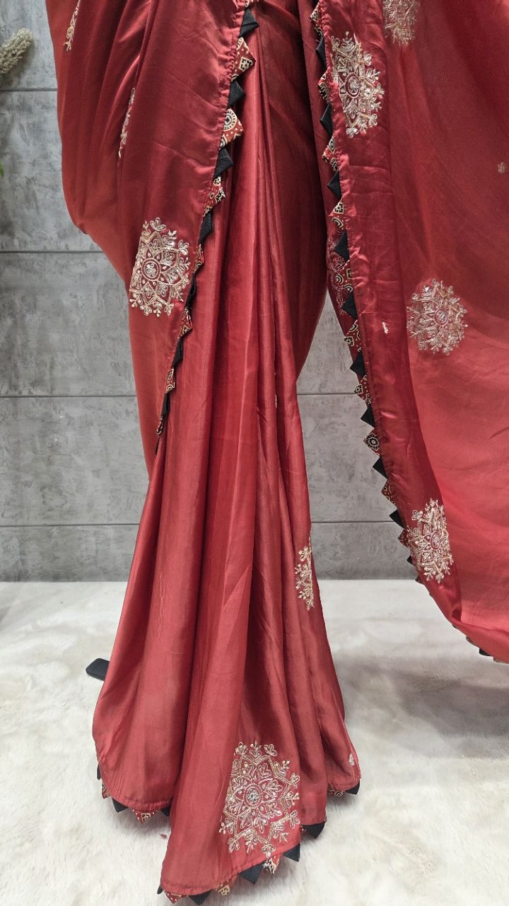 Pure Munga Saree view 3