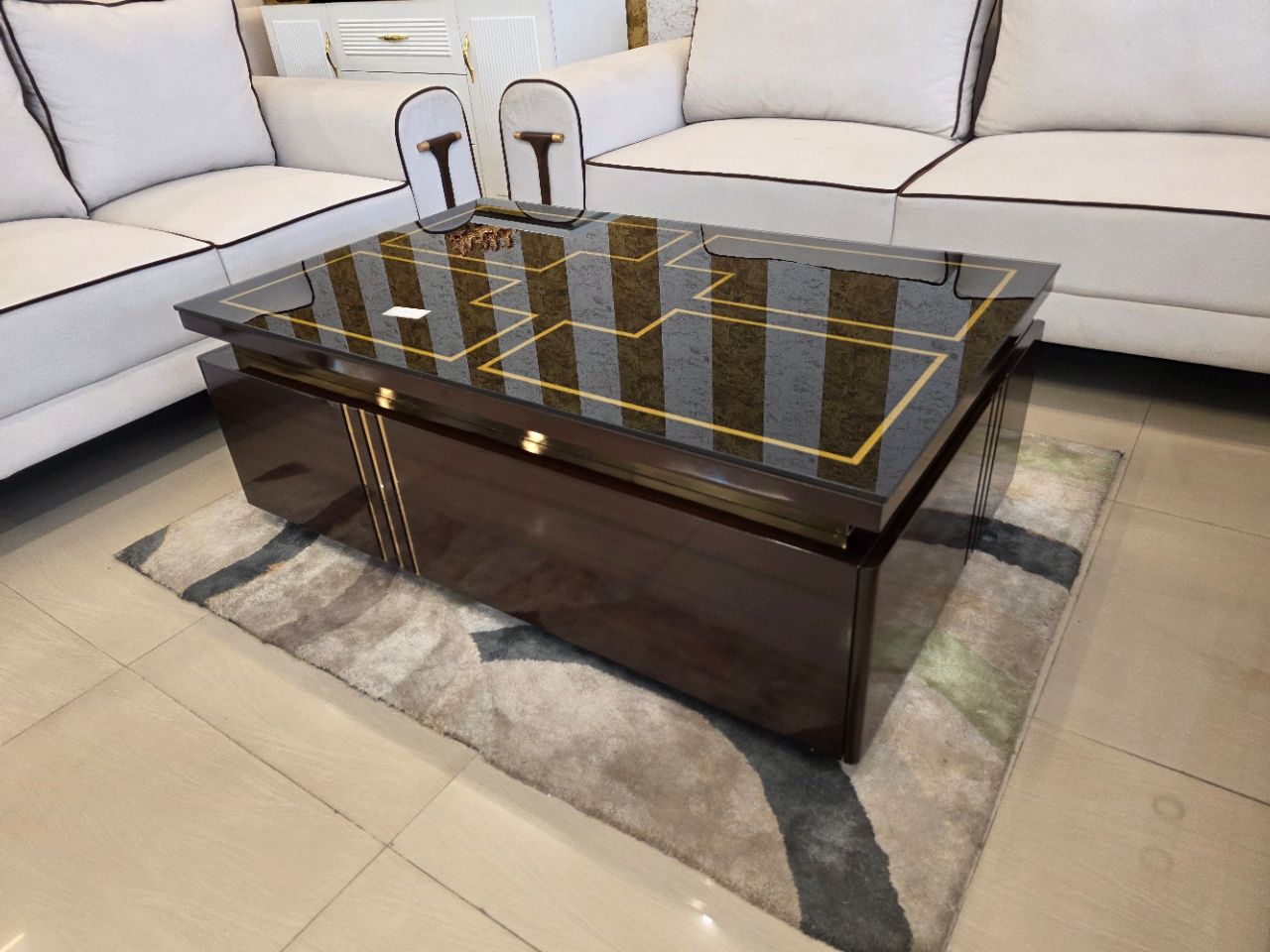 Luxury Storage Center Table