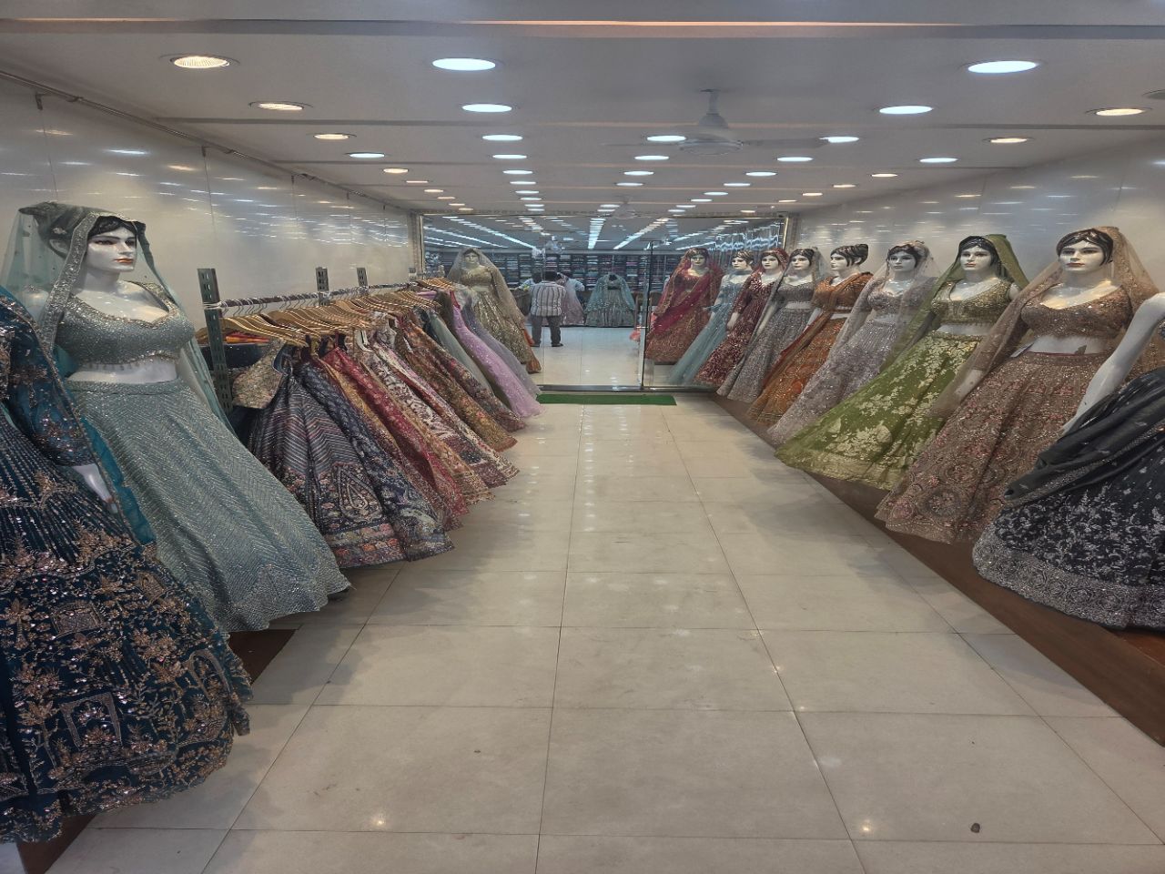 Shubhangi Shoppee view 3
