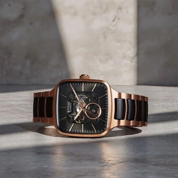 Titan Automatic Watch 90175KD03 view 2