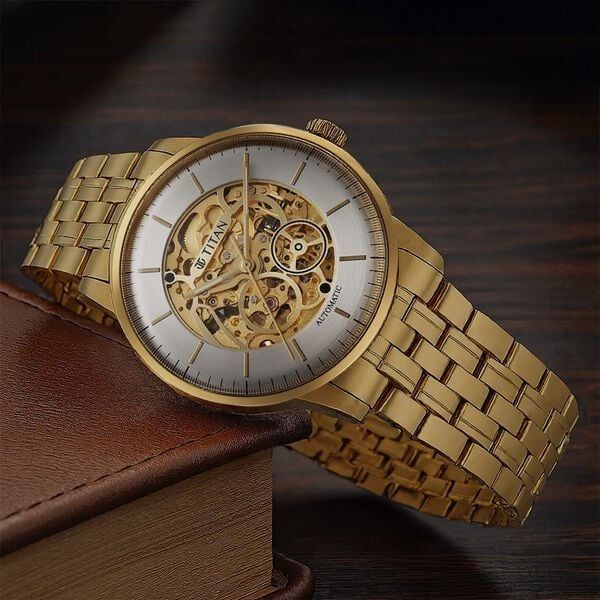 Titan Automatic 90110YM01 view 2
