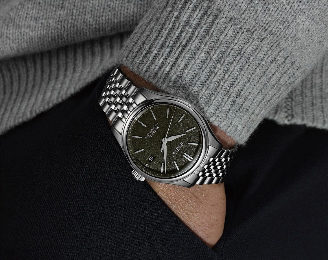 Seiko Presage Automatic SPB465J1 view 3