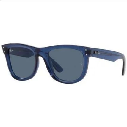 Ray-Ban Reverse Wayfarer view 3