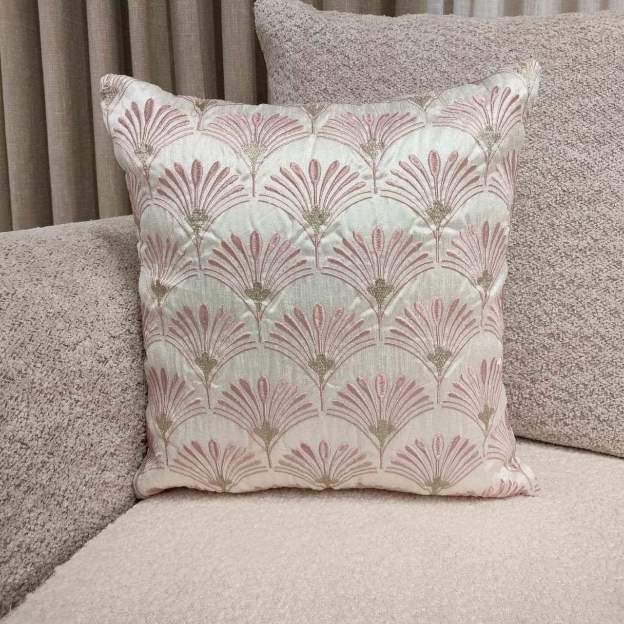 Linens Studio Floral Cushion Cover CC-402 view 4