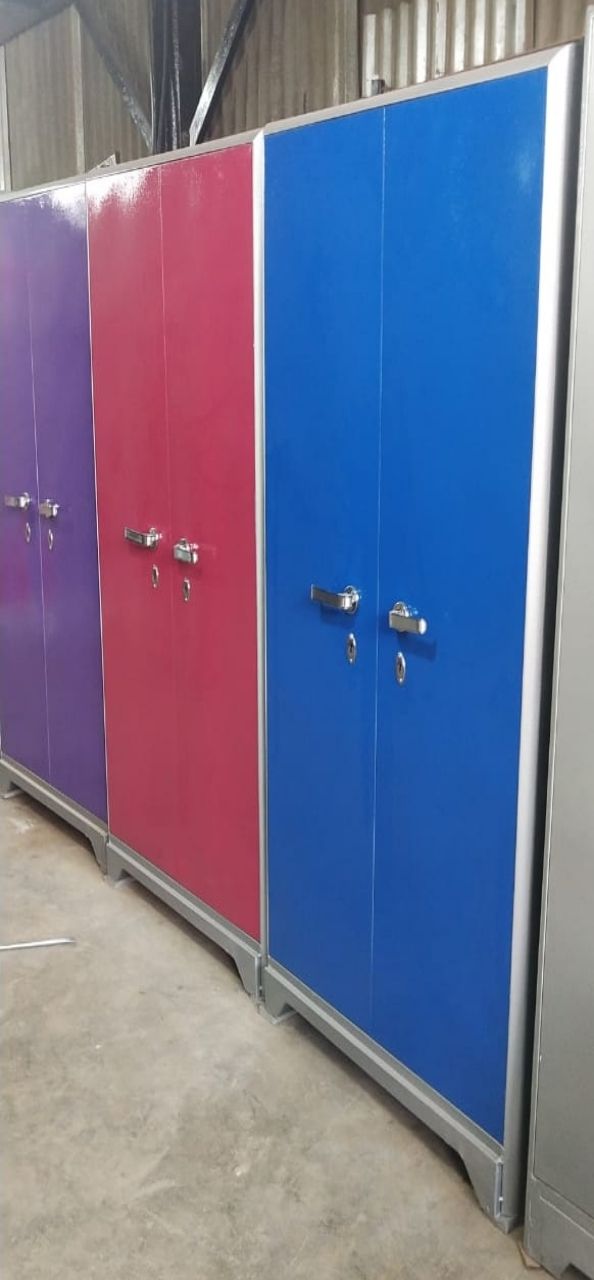Metal Double Door Almira view 3