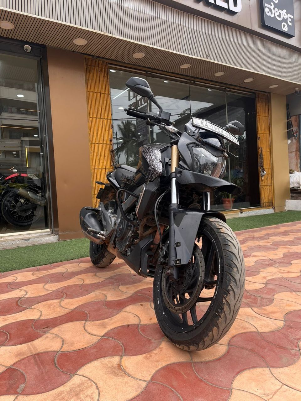 Dominar D400/2017 Model