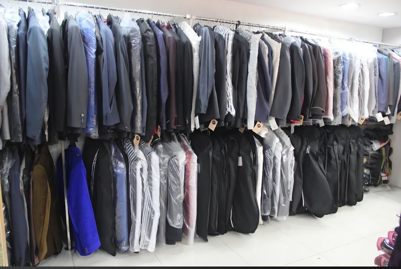 Western clothes view 5