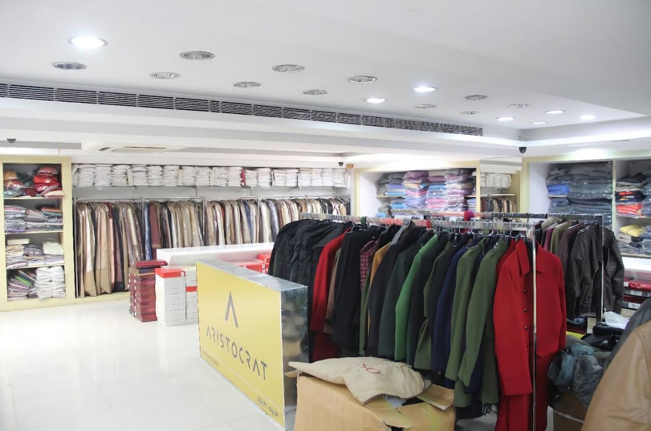 Western clothes view 6