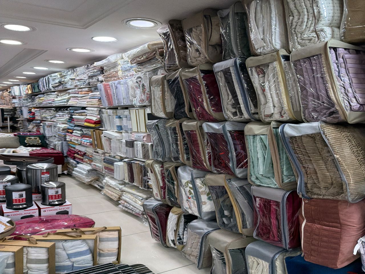 Hajee Oomer Home Collection view 4