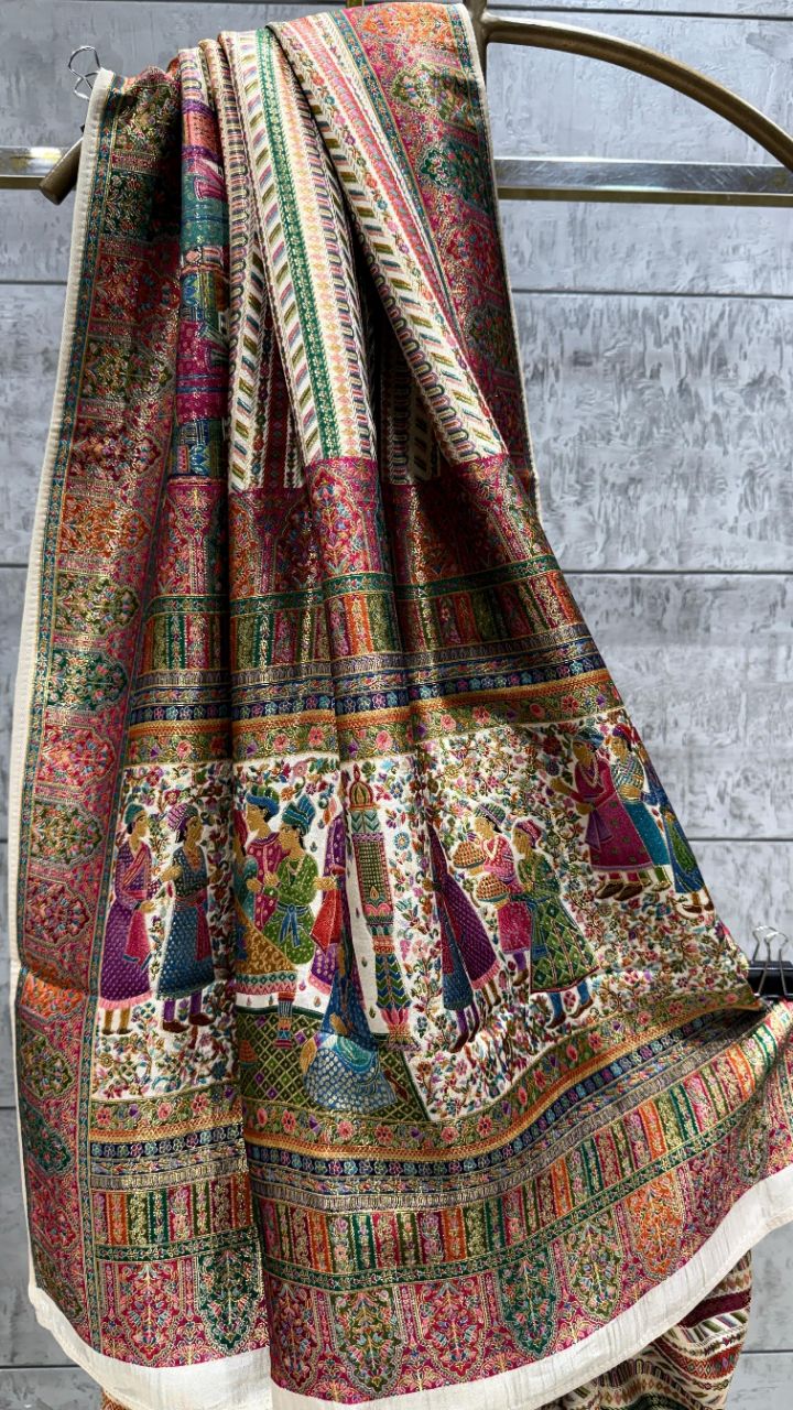Pashmina Darbar Silk Saree view 3