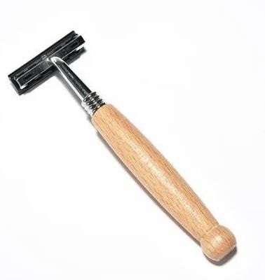 Traditional Safety Razor view 3
