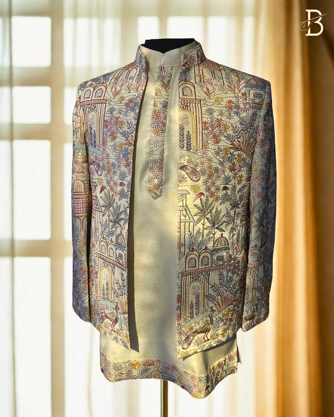 Embroidered Open Jacket Set view 2