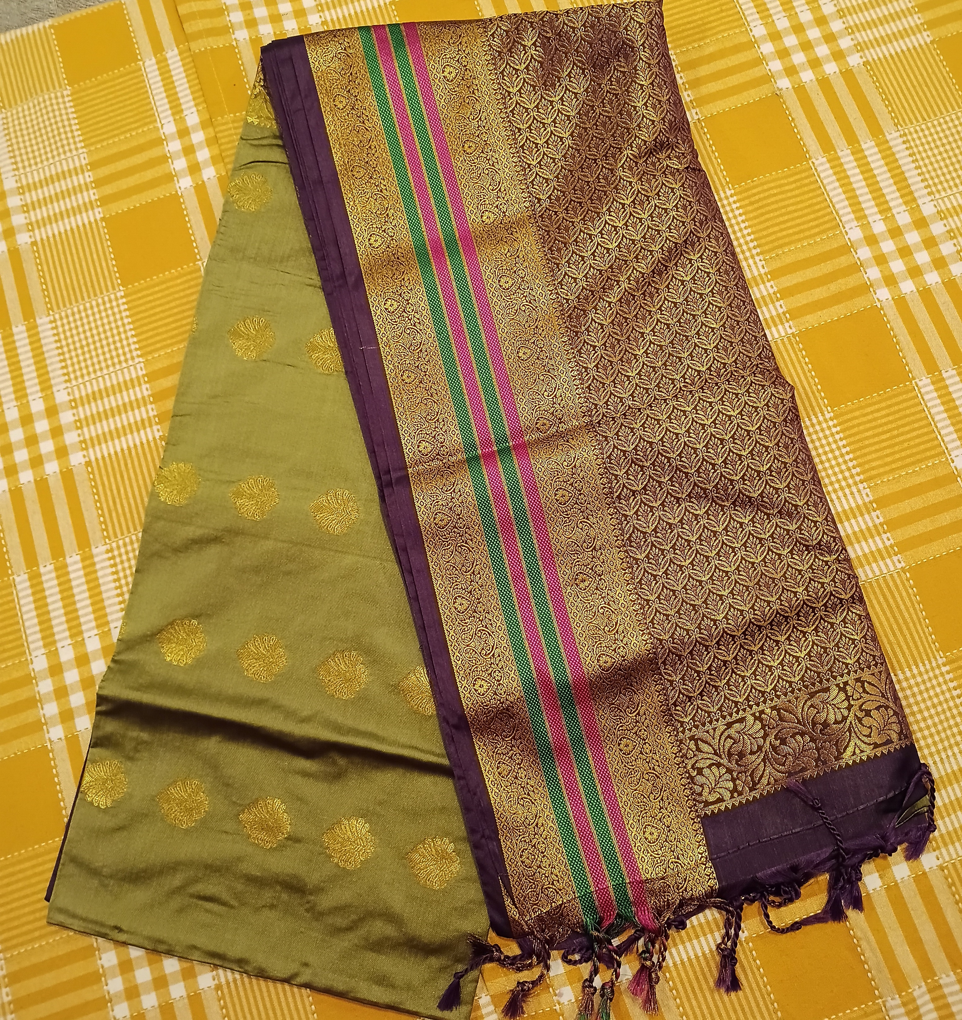 Semi Soft Silk With Duel Colour Big Boader 065 view 2
