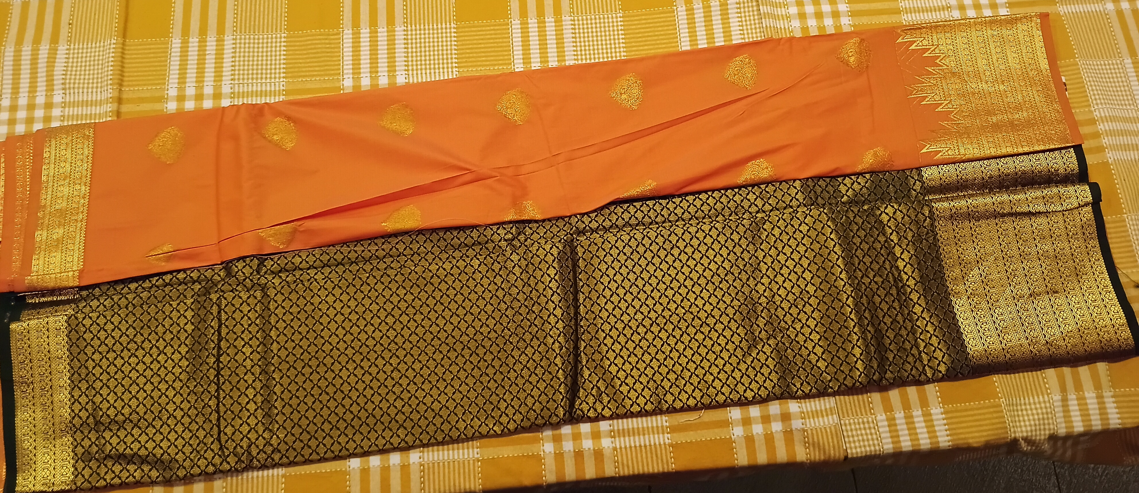 Semi Kanchi Silk Saree 270 view 2