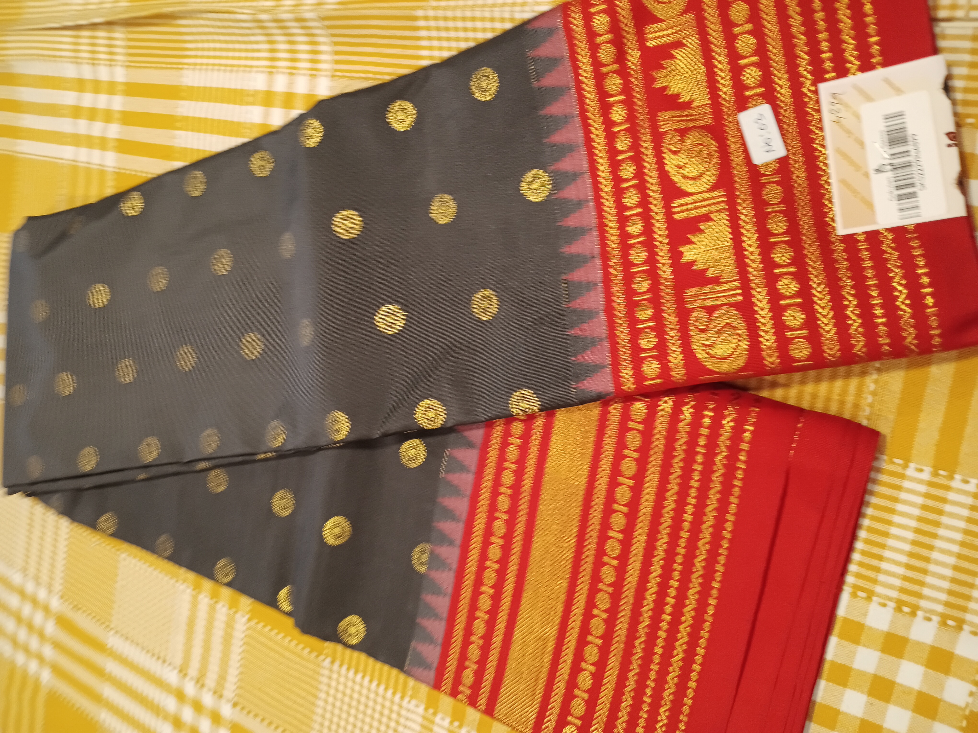 Grey With Red Semi Kanchi Silk 018 view 2