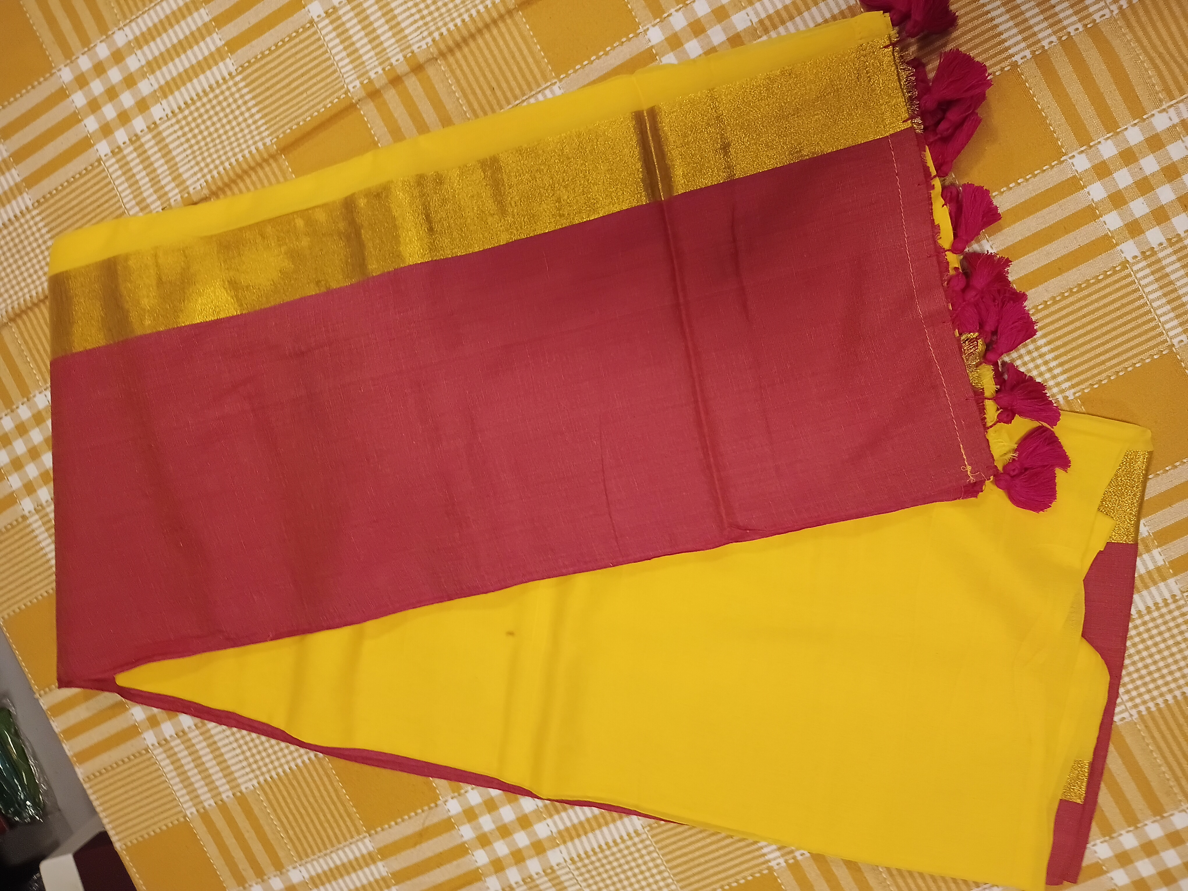 Mul Cotton Yellow With Red 022 view 2