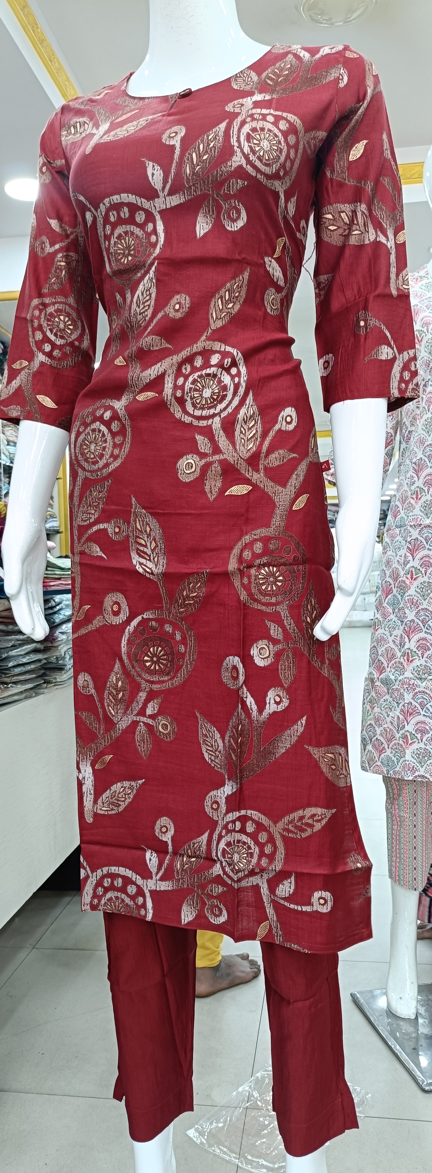 Maroon Ethnic Kurta view 2