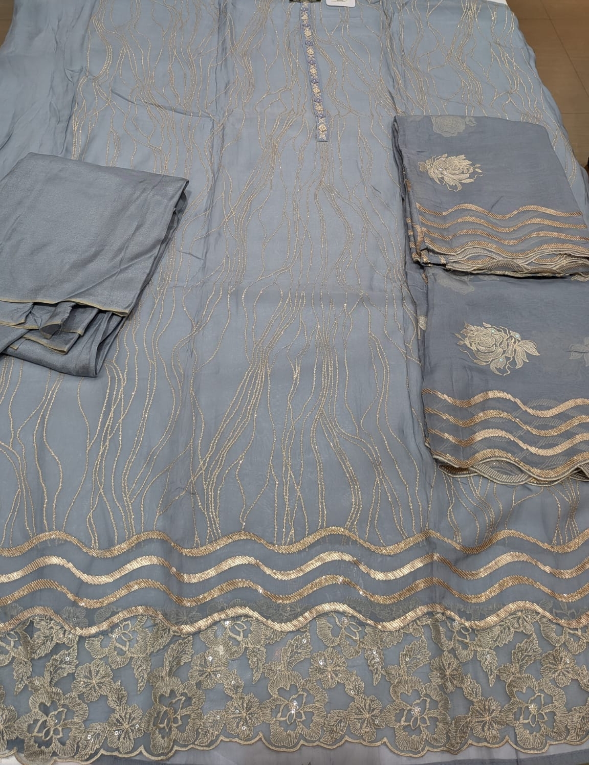 Squence Embroidered Pure Organza Unstitch Suit 5763- A  / SD00156 view 5