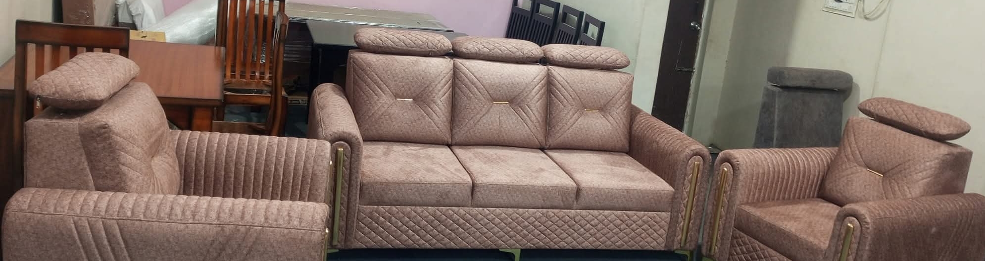 Elegant Sofa Set view 2