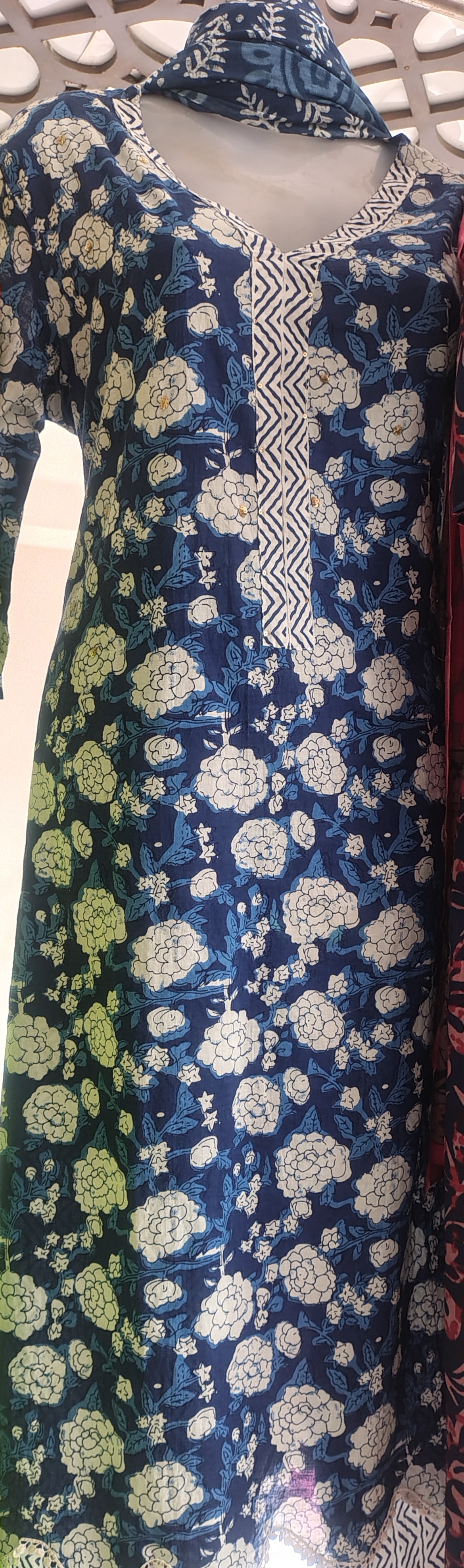 Floral Printed Tunic view 2