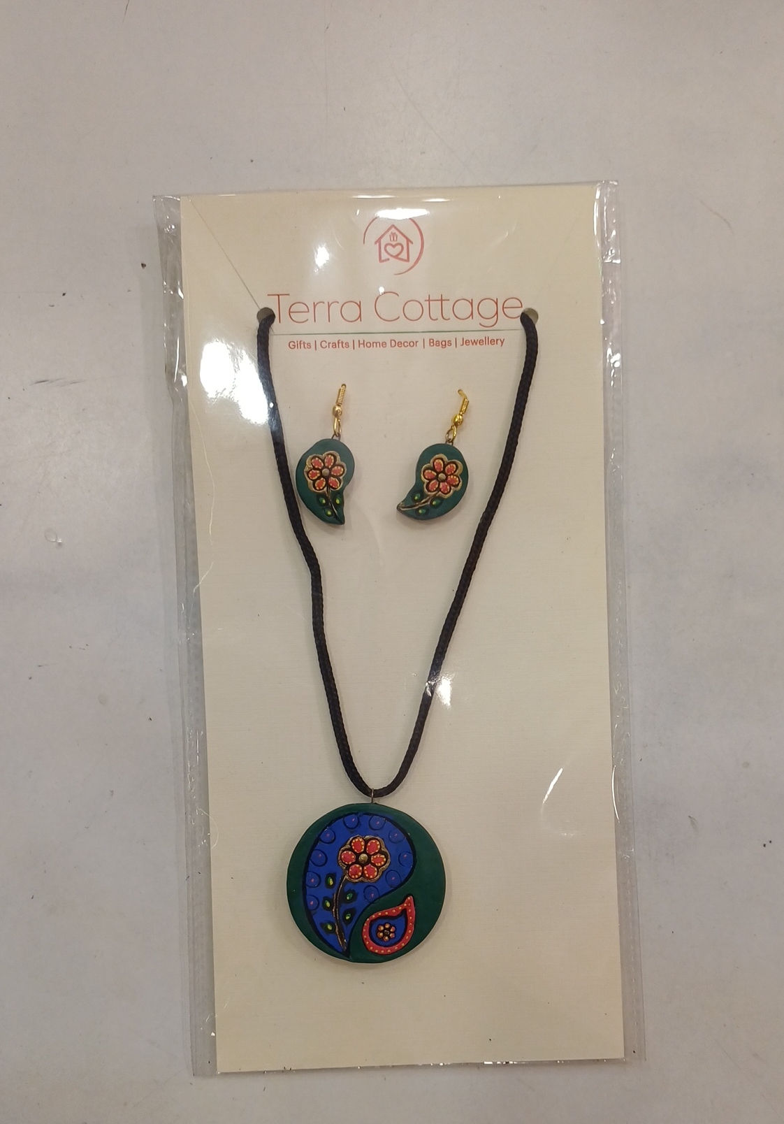 Terra Cottage Necklace and Earrings Set view 2