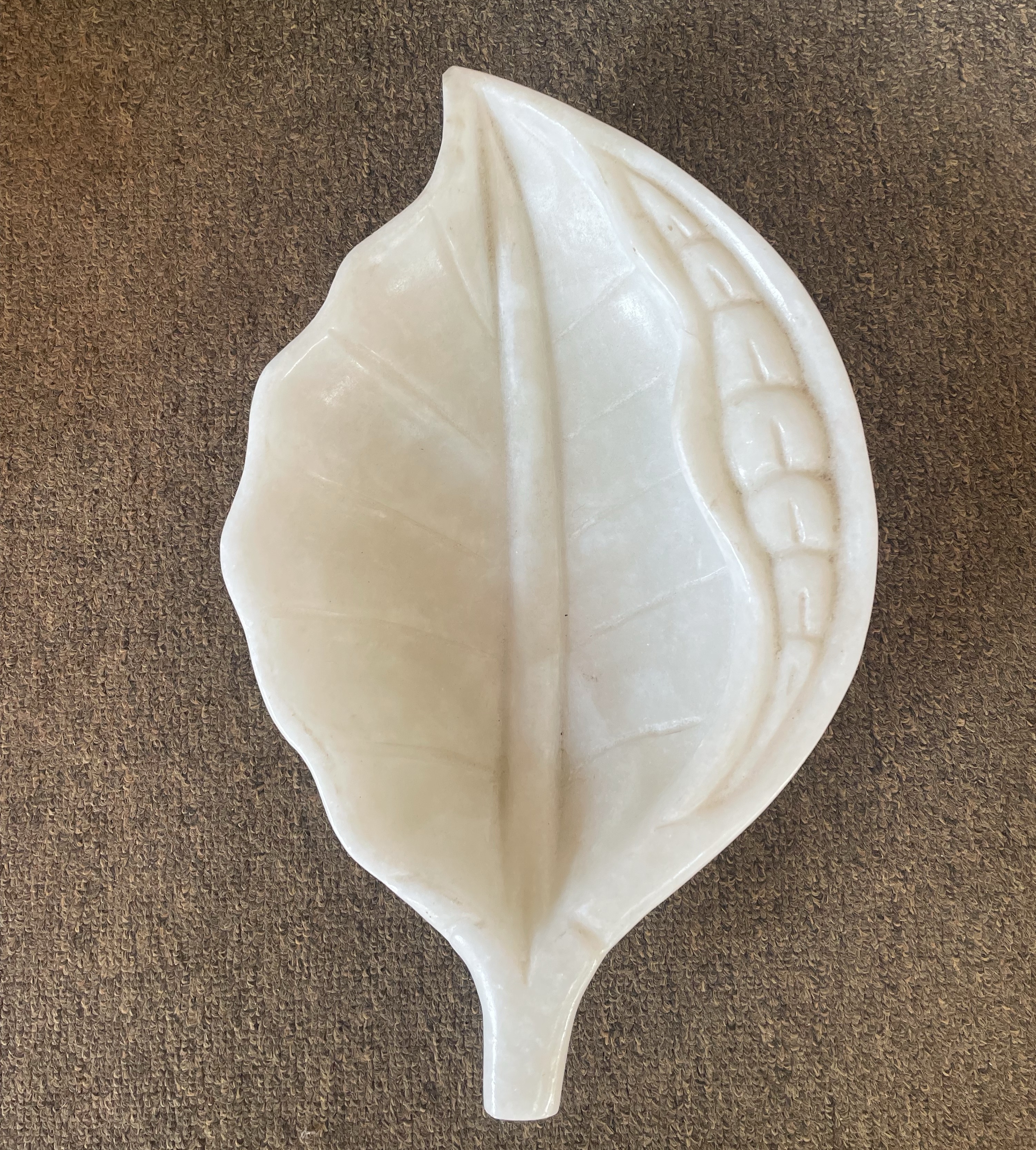 White Marble Leaf view 2
