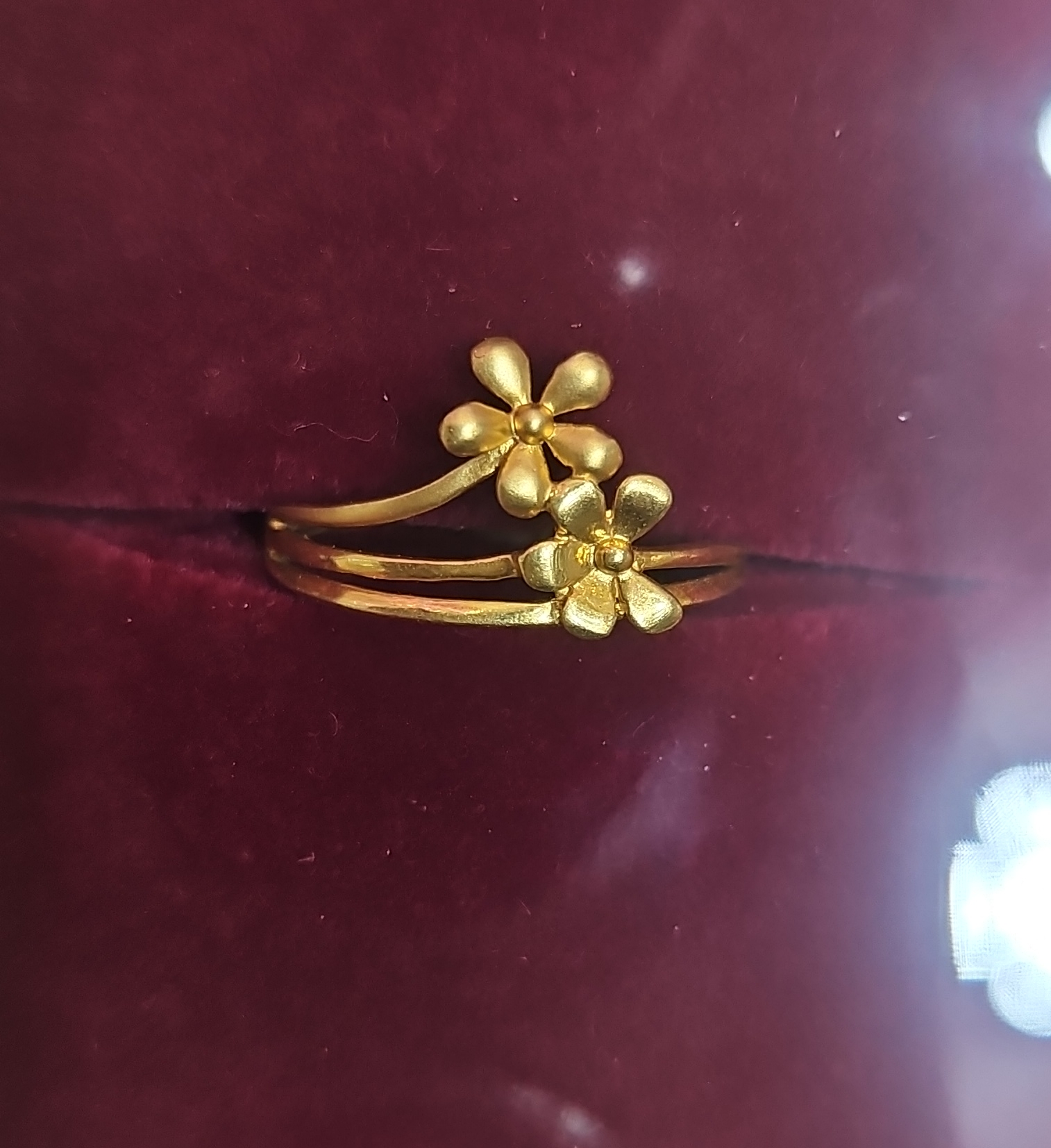 Floral Gold Ring view 2