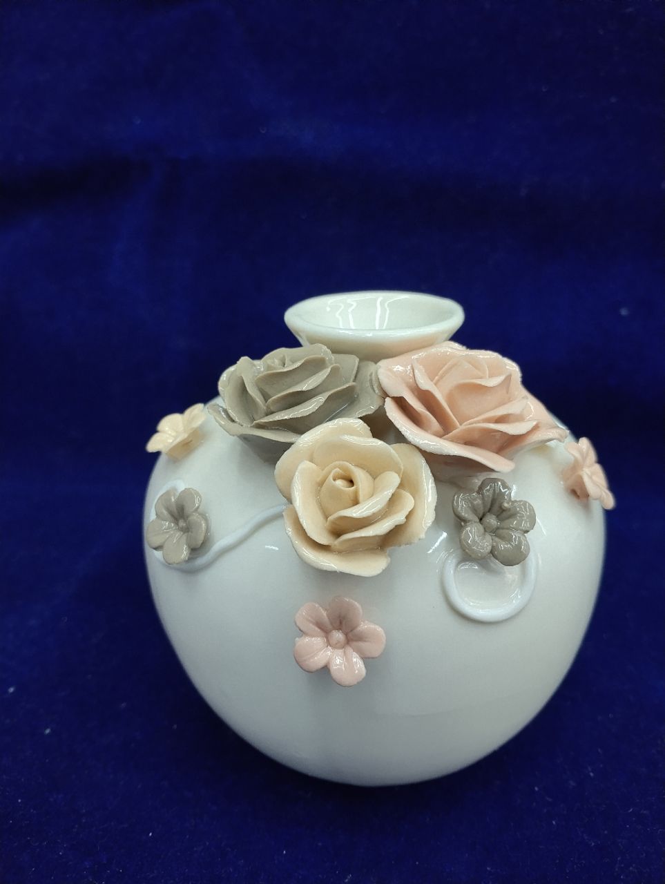 Decorative Ceramic Pottery
