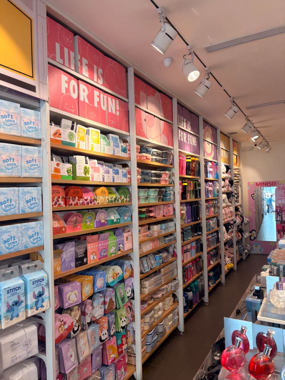 Miniso view 6