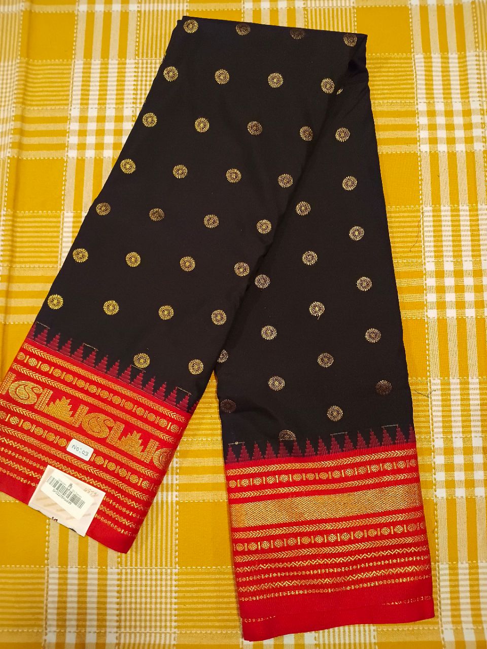 Grey With Red Semi Kanchi Silk 018 view 3