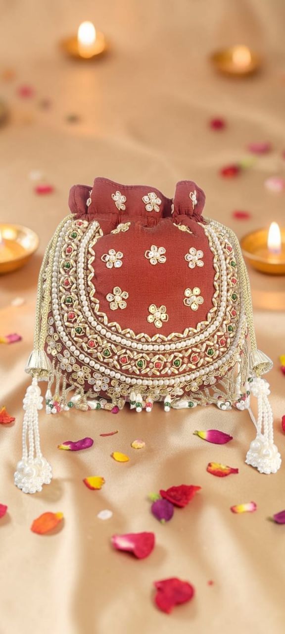 TRADITIONAL POTLI BAG-MAROON view 2