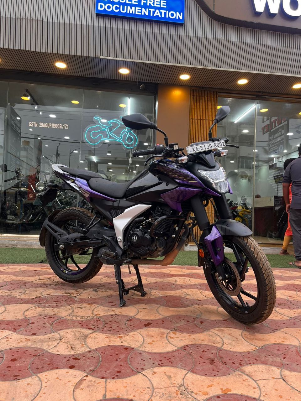 Bajaj Pulsar N125