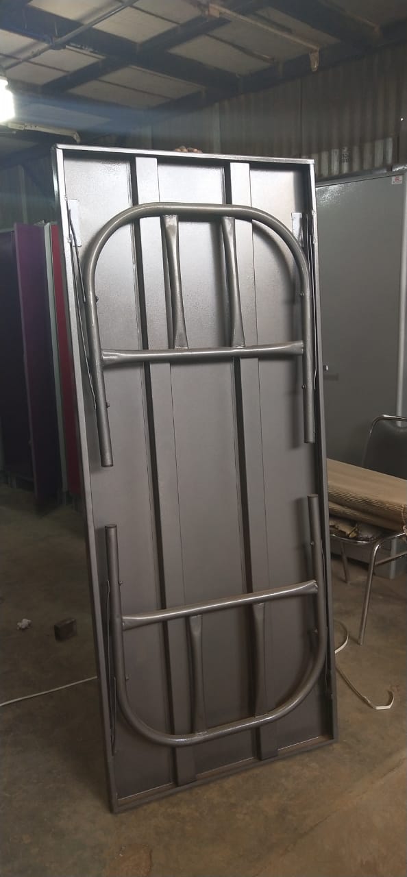 Wrought Iron Or Metal Folding Bed (Single) view 2