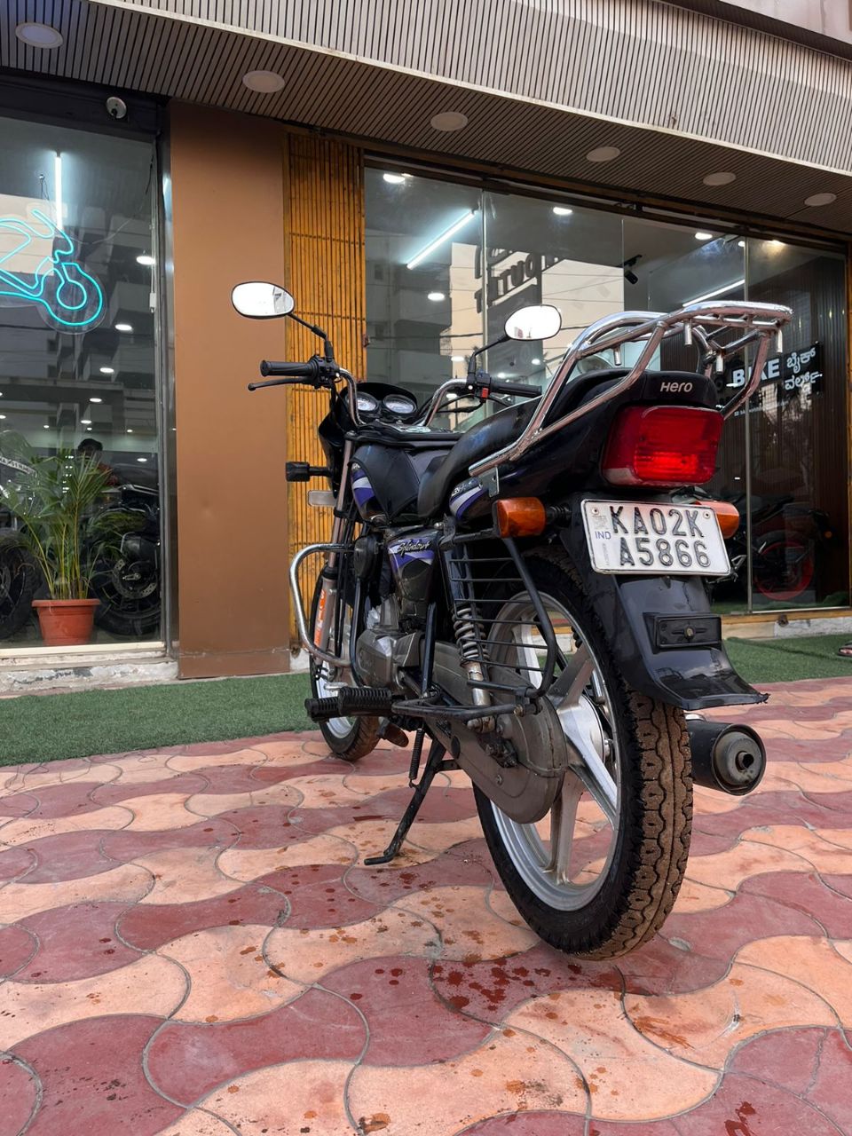 Hero Splendor Plus/2019 Model view 6