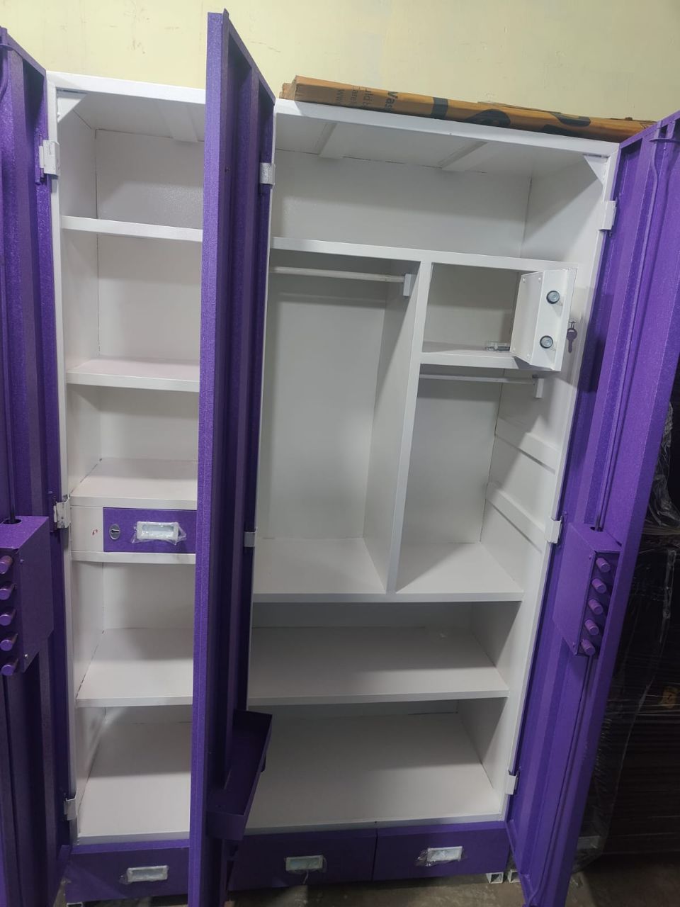 Metal Secure Three Door Wardrobe Or Almira view 4