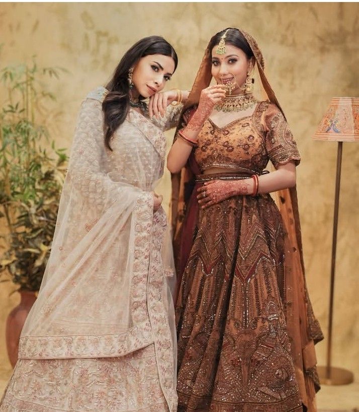 Bridal Lehanga by Delhi Lehanga House 1