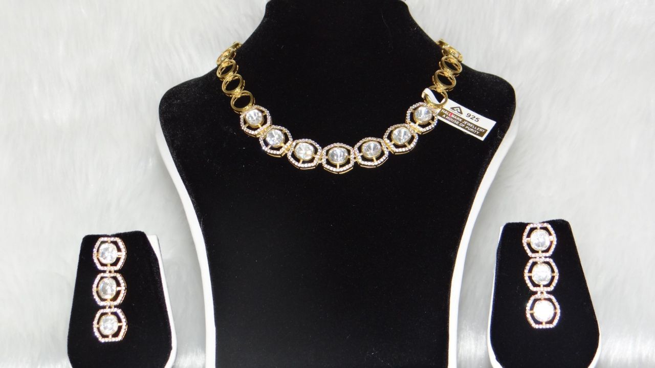 Elegant Minimalist Necklace Set (925 Silver) view 3