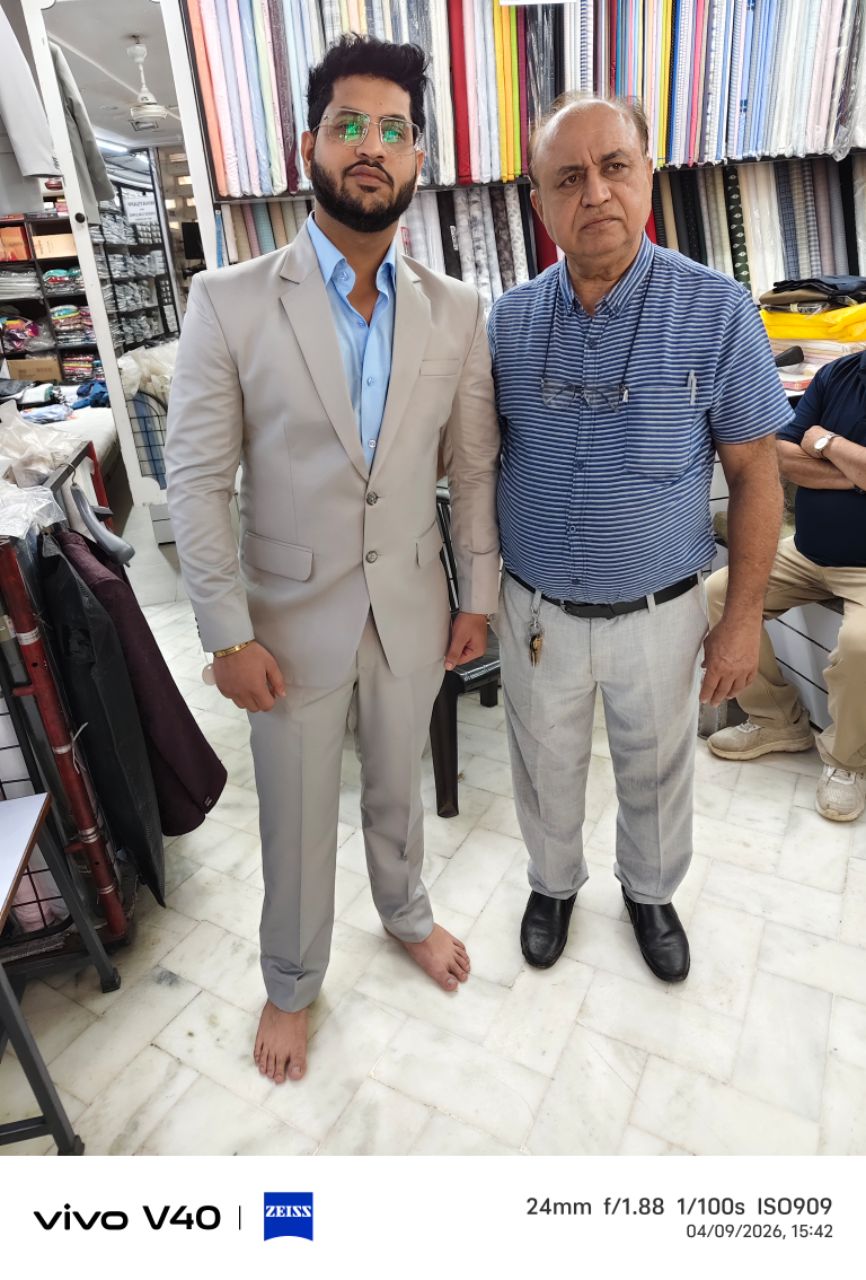 Stylish Double Breasted Suit